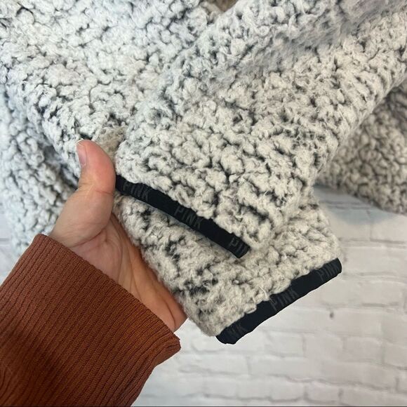 PINK - Victoria's Secret Quarter Zip Pullover size small grey - Picture 7 of 10